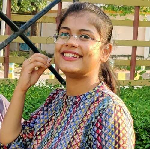 Shreya Gupta All Academic Subjects,Science,Maths home tutor in Varanasi.